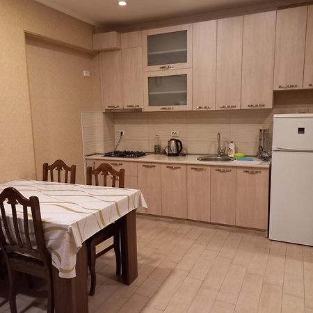 Grigol'S Apartament Tbilisi Luaran gambar