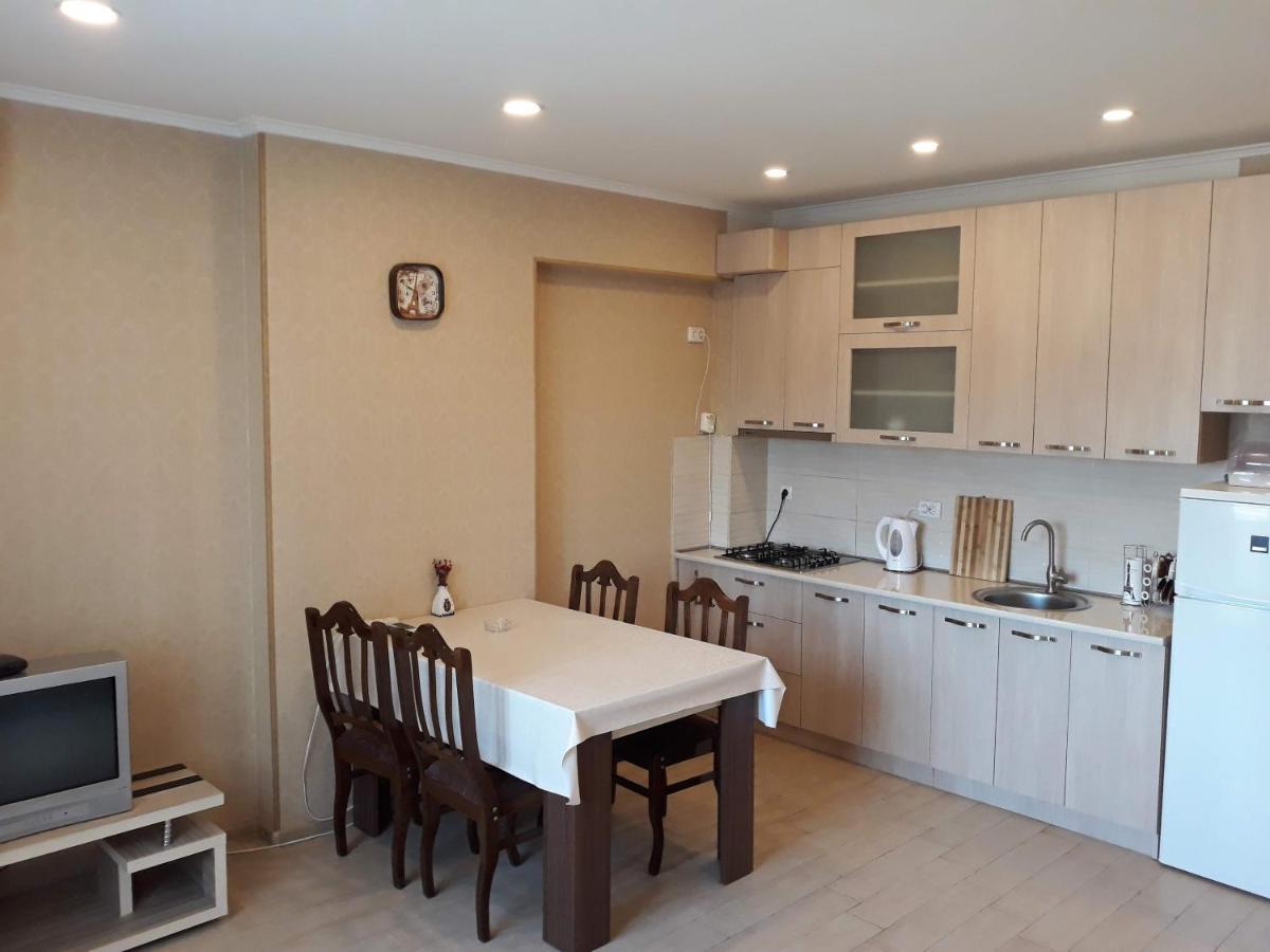 Grigol'S Apartament Tbilisi Luaran gambar